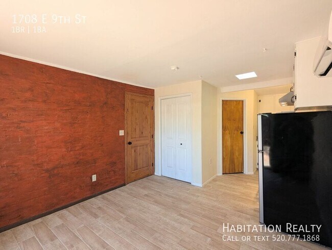 Foto del edificio - 1708 E 9th St