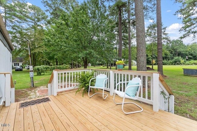 Building Photo - 10317 Giles Rd