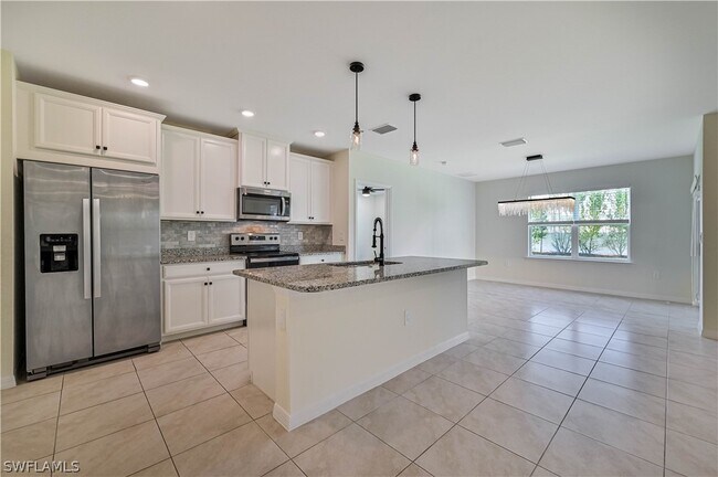Building Photo - 3022 Birchin Ln