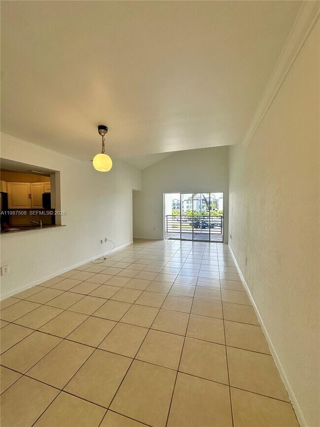Foto del edificio - 9701 Fontainebleau Blvd