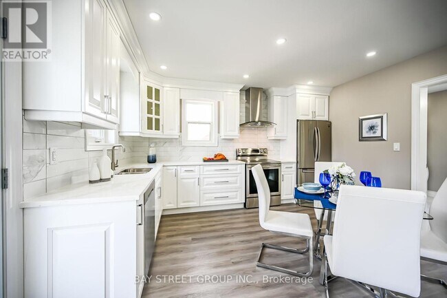 Photo du bâtiment - 49 E 41st St