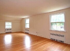 Living Room - 15-17 Hoyt St