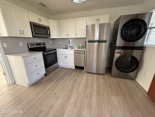 Building Photo - 11 Oriole Cir