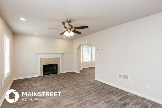 Building Photo - 1055 Abercorn Way