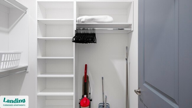 Building Photo - 5102 Station Dr