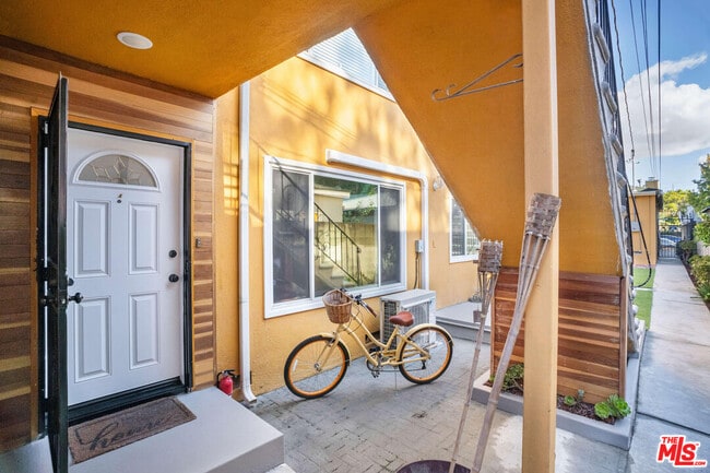 Foto del edificio - 1844 18th St