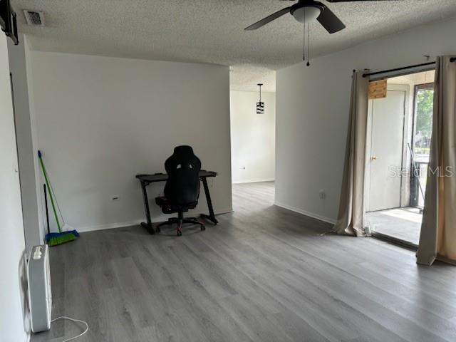 Foto del edificio - 3814 Cortez Cir