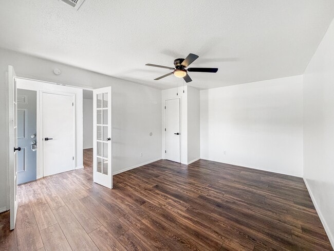 Foto del edificio - 229 NW 79th St