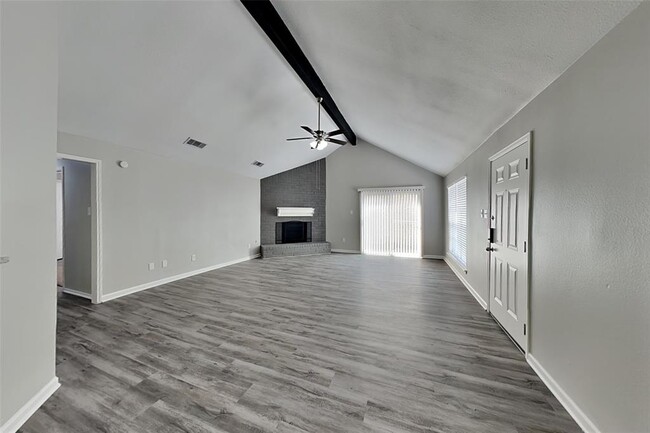Foto del edificio - 3438 Havershire Dr