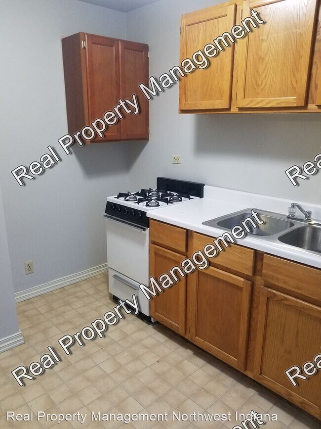 Building Photo - 2 br, 1 bath House - 409 Franklin Street, ...