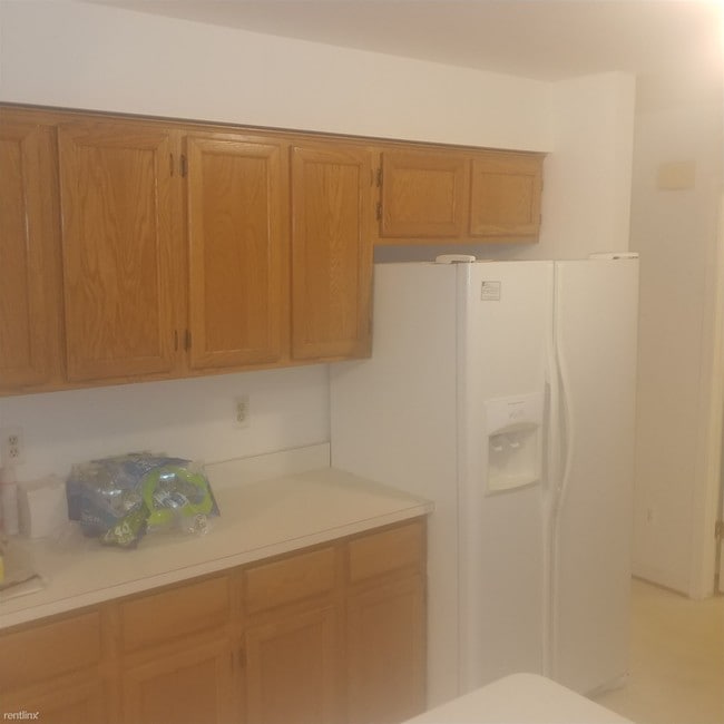 Building Photo - 2 br, 2 bath Condo - 2027 Roman Ct