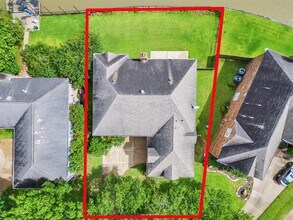 Building Photo - 1127 Gloria Ct
