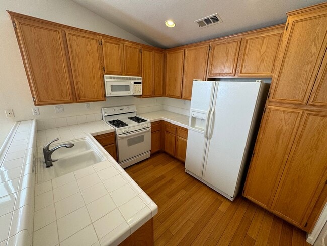Foto del edificio - Single Story Home In The Heart Of Summerlin North