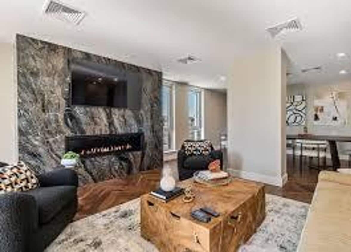 Primary Photo - No Brokers Fee, Steps from the t Stop, The...