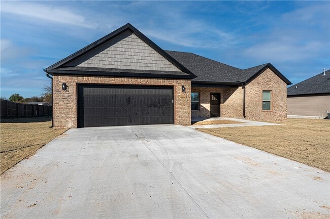 Building Photo - 2312 John W Montgomery Cir
