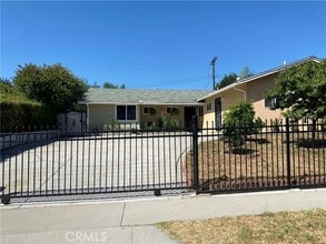 Building Photo - 16310 Bamboo St