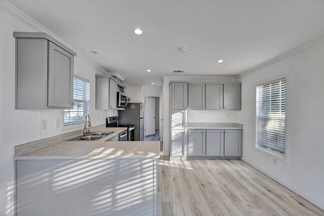 Foto del edificio - 1701 Post Rd