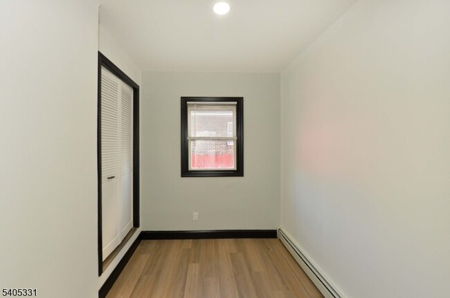 Building Photo - 73 Lafayette Ave