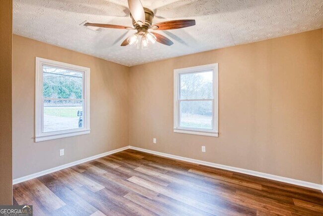 Foto del edificio - 1740 Bold Springs Rd NW