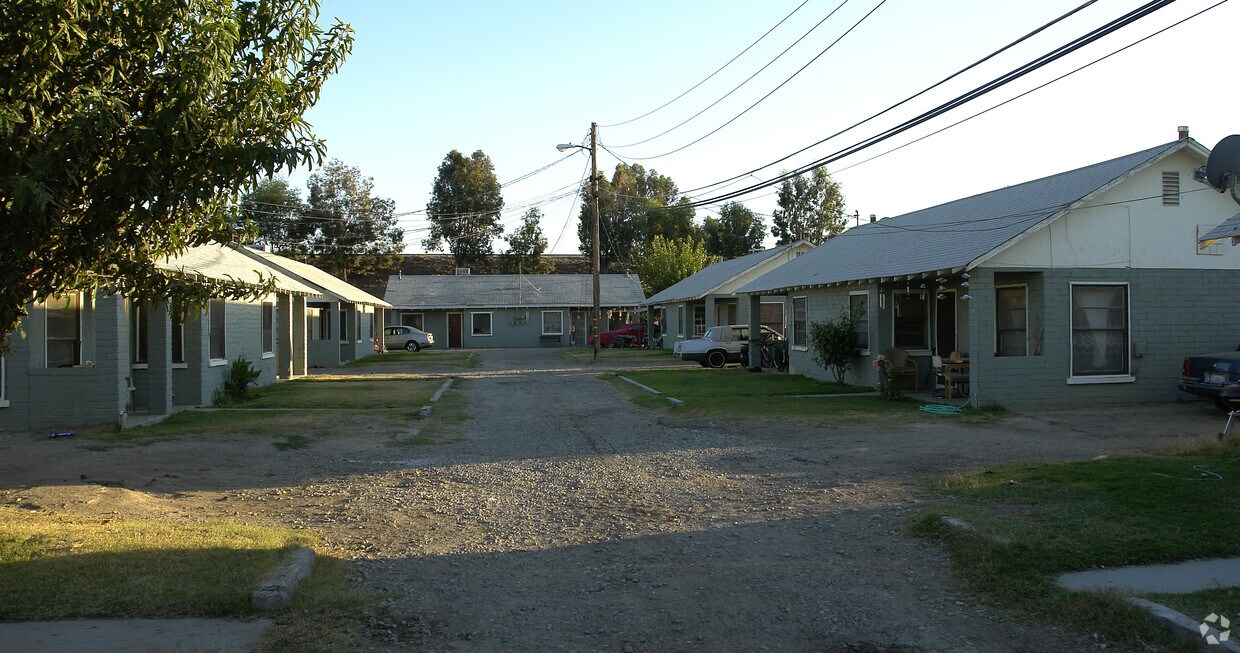 Foto del edificio - Brundage Arms