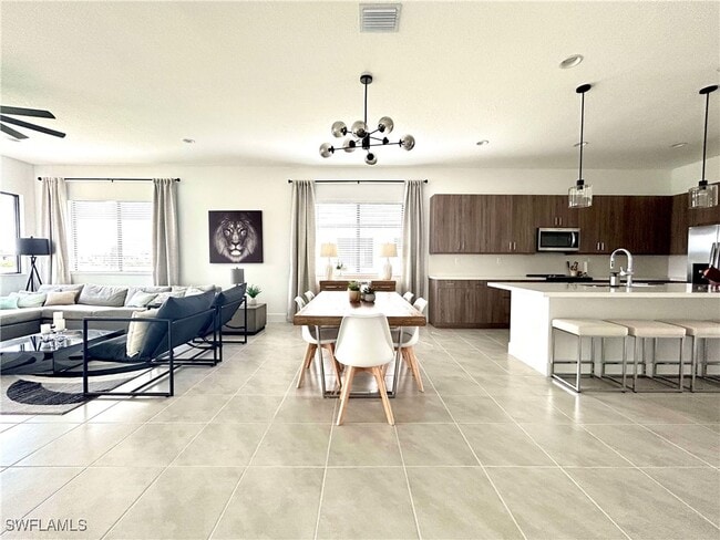 Building Photo - 5077 Gambero Wy