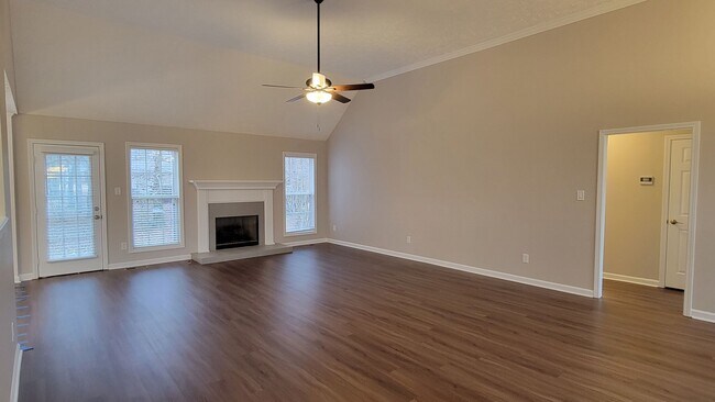 Foto del edificio - Walnut Trace Subdivision