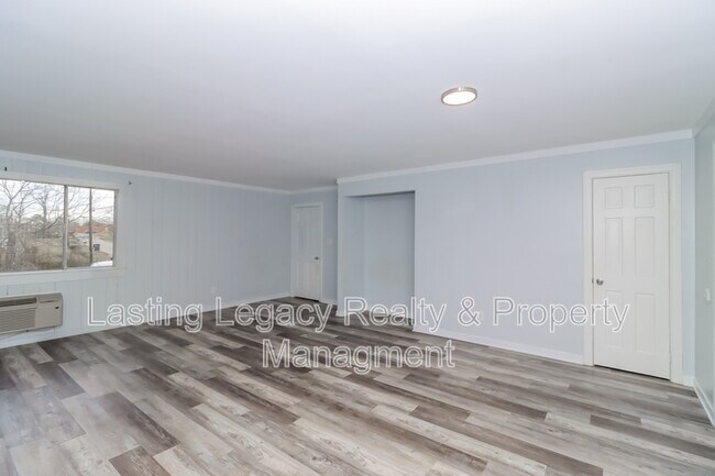 Foto del edificio - 2327 15th St NE