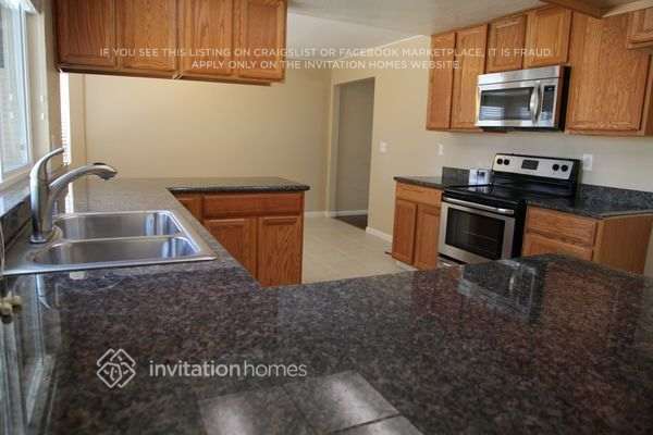Foto del edificio - 2308 Wildwood Ct