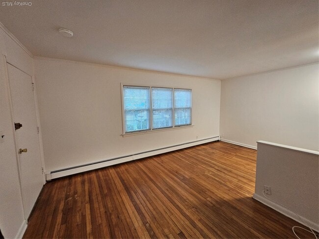 Building Photo - 108-110 Orinoco Dr