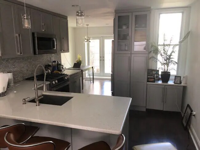 Foto del edificio - 2531 Kimball St
