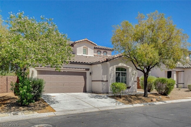 Building Photo - 9734 Maspalomas St