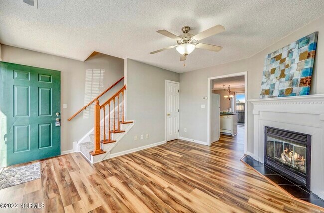 Foto del edificio - 2355 Vineyard Dr