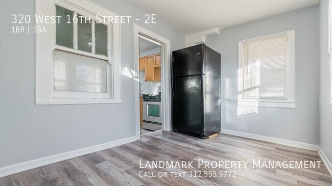 Building Photo - 320 W 16th Unit 2E, Chicago Heights