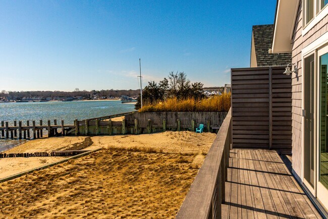 Foto del edificio - 13 Shawnee St