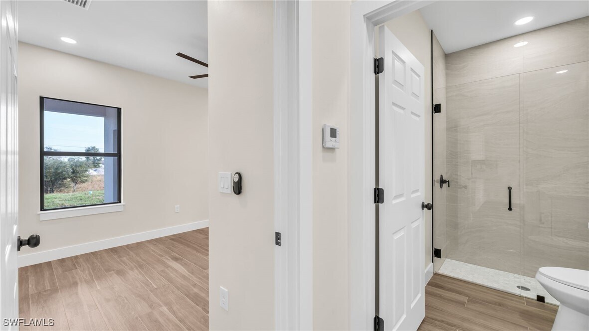 Foto del edificio - 4436-4438 25th St SW