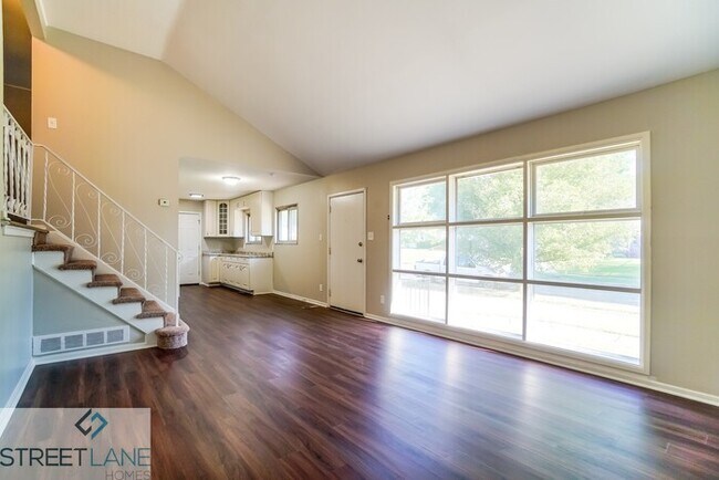 Building Photo - Charming 3 Bedroom in Columbus!