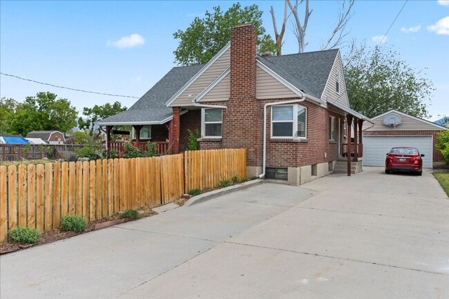 Building Photo - 3551 S 2200 W