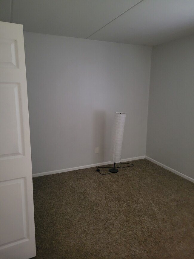 Foto del edificio - 6040 Lake Bluff Dr