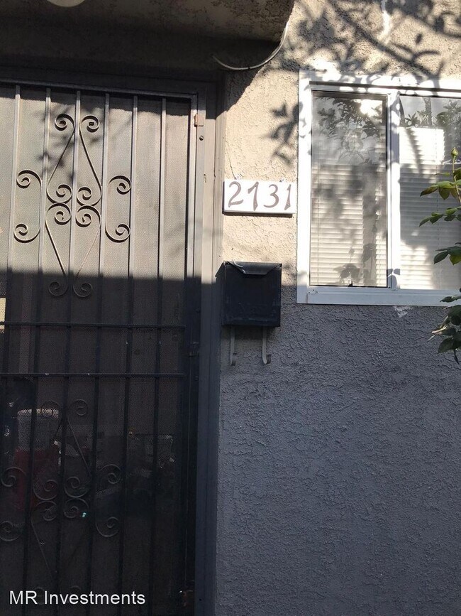 Foto del edificio - 2727 East 4th St
