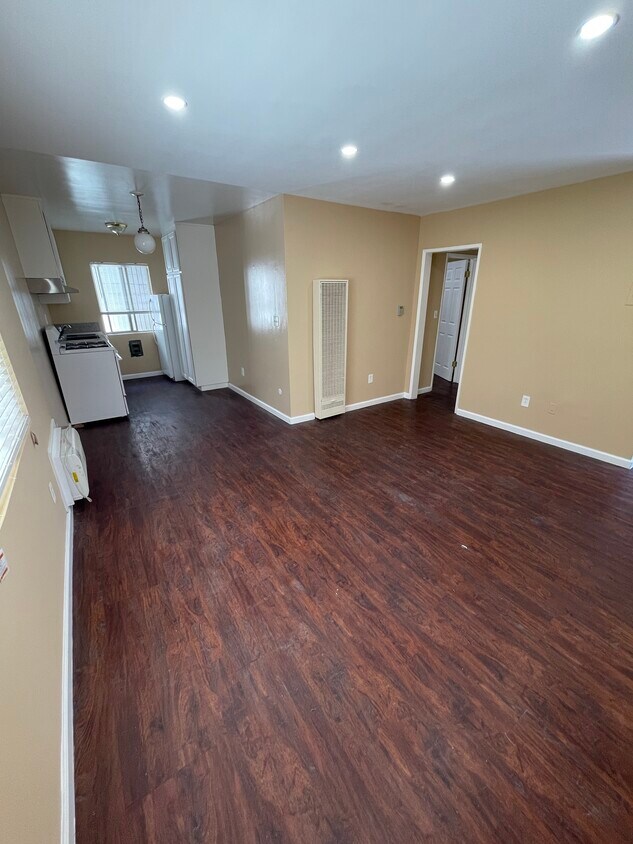 152 Apartments for Rent in Beachwood Canyon, CA Westside Rentals