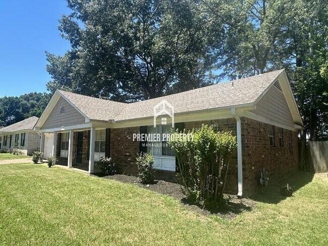 Building Photo - 6330 Brightwood Dr