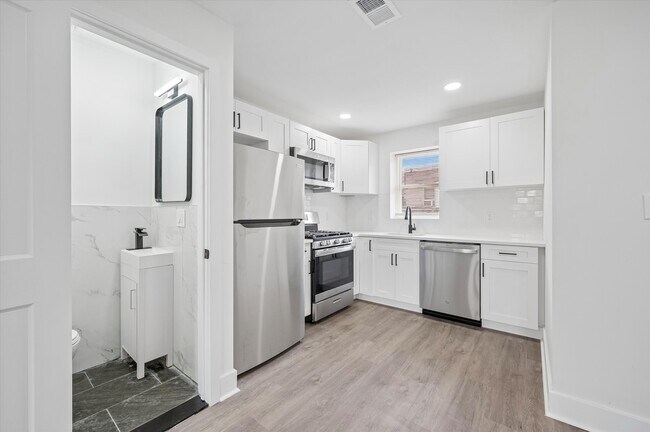 Foto del edificio - 5815 N 21st St