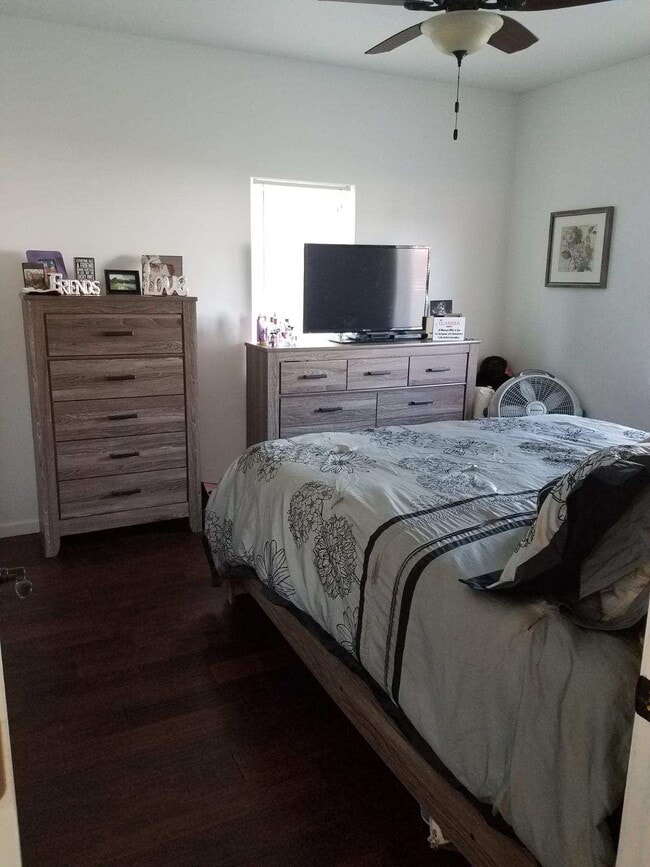 Foto del edificio - 1315 5th St