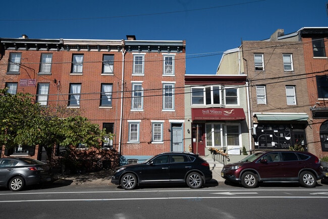 Building Photo - 2307 Fairmount Ave