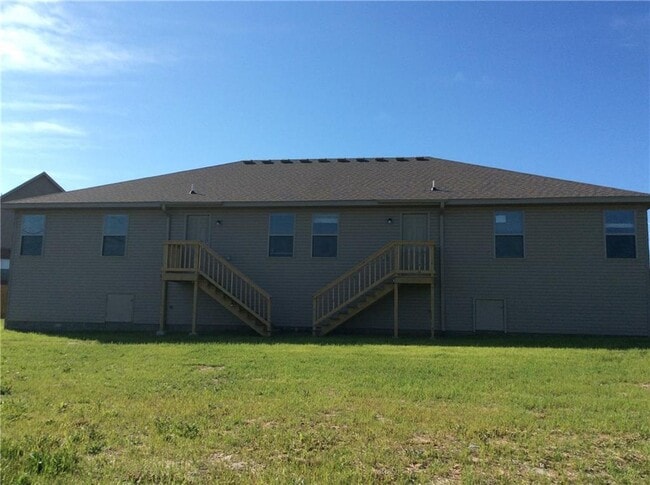 Building Photo - 5106 SW Fieldstone Ln
