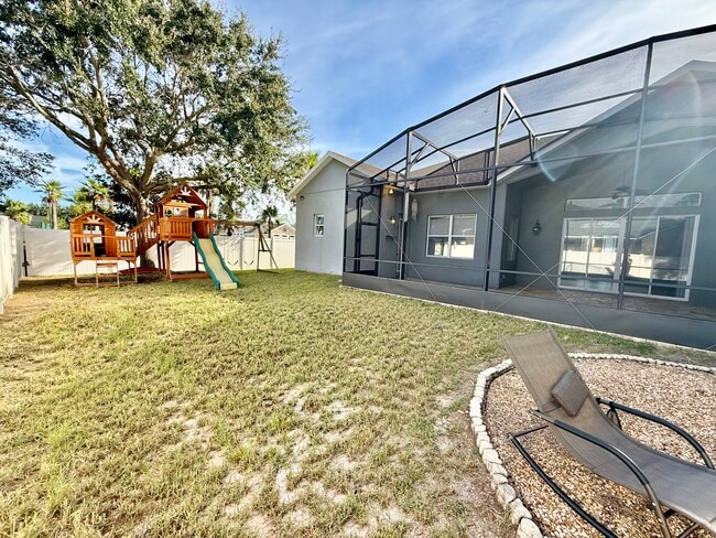 Building Photo - 4420 Harts Cove Way