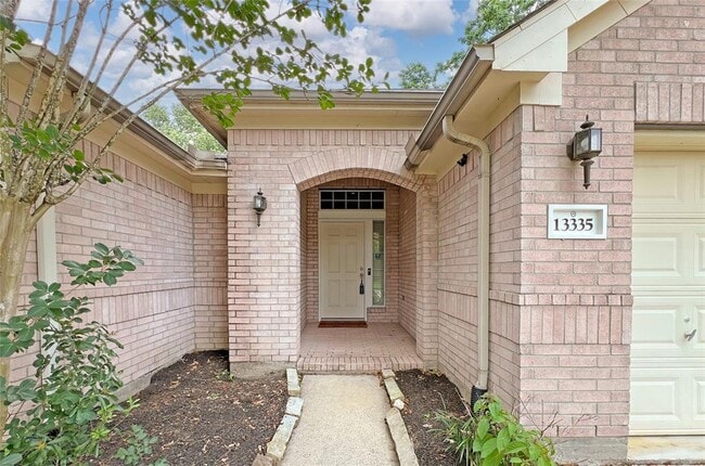 Building Photo - 13335 White Ibis Dr