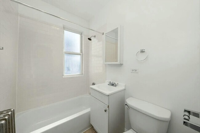 Building Photo - 2600-2601 North Kimball Avenue, Unit 208