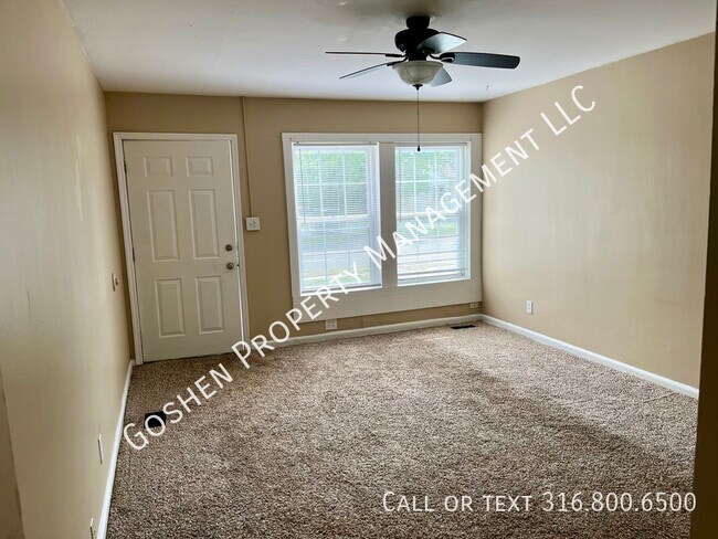 Foto del edificio - Attractive Two Bedroom Home with Basement