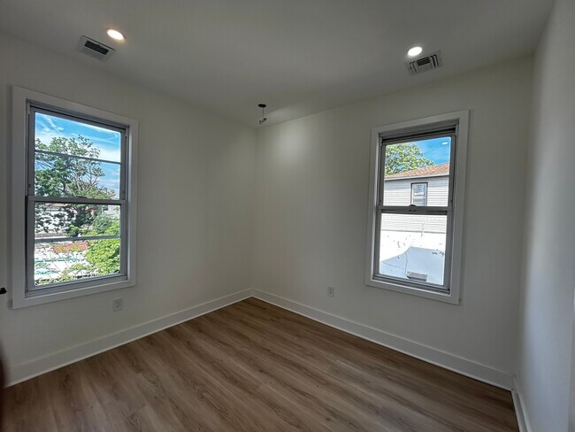 Bedroom # 3 - 364 Lafayette Ave